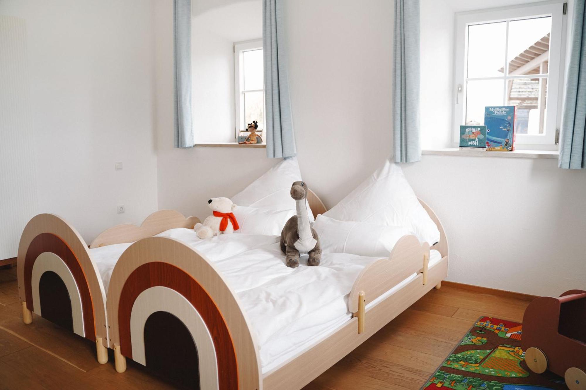 Black Horse Family Apartment - Barrierearm - Pfotenglueck - Familienzeit By Loewenherz Homes Stephanskirchen 外观 照片