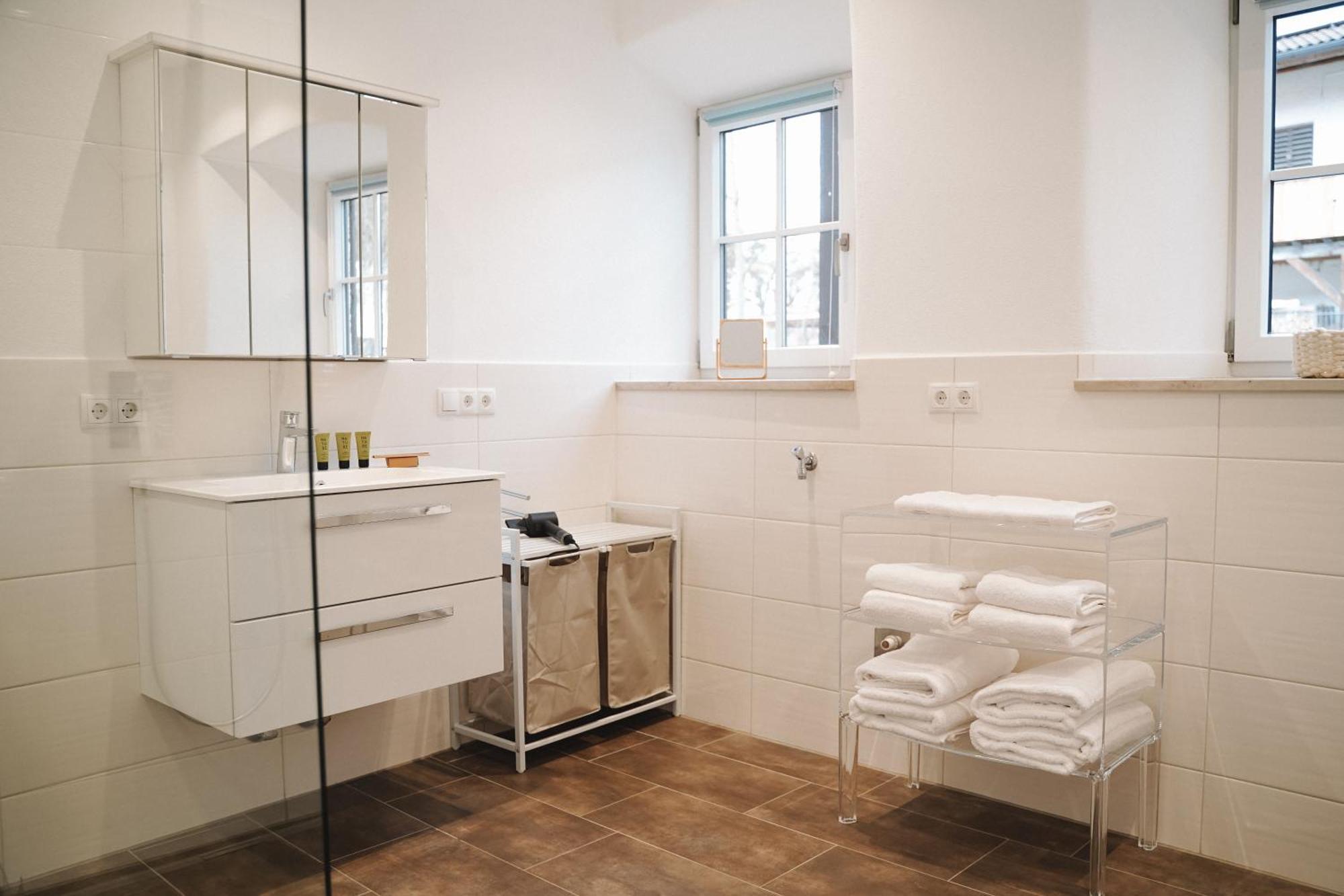 Black Horse Family Apartment - Barrierearm - Pfotenglueck - Familienzeit By Loewenherz Homes Stephanskirchen 外观 照片